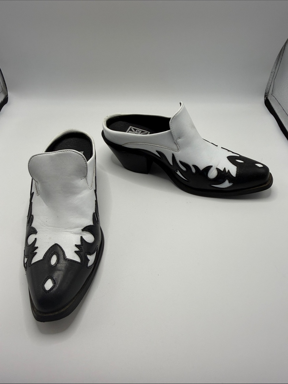 Goth Alternative TUK White Black Leather Western-Inspired Mules Heels Shoes 10